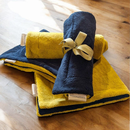 Dog Towel - Bamboo & Cotton Blend (Ultra - Absorbent) - Pooch and Paws